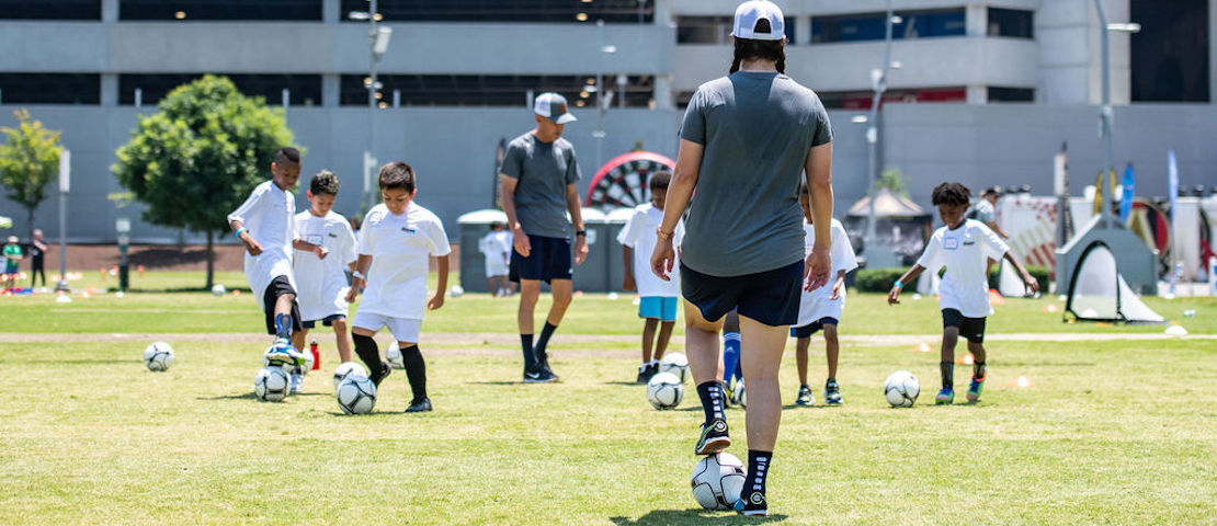 PLAYSOCCER